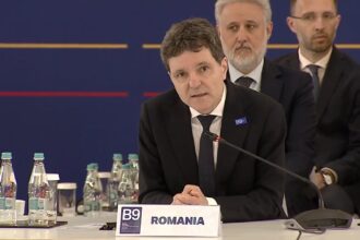 summit maga b9 nicusor dan a devenit trumpist le cere aliatilor sa creasca cheltuielile cu apararea trebuie sa construim cu totii o baza indust 6a044755e2544
