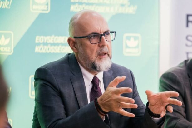 udmr vrea refacerea coalitiei kelemen hunor un guvern minoritar nu poate performa ma scuzati suntem in romania 6a01c5b0de7b9