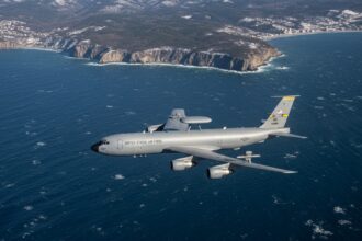 un avion american a decolat de la baza kogalniceanu si a efectuat o misiune de recunoastere asupra rusiei 6a1304b45c9d8