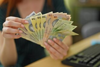veniturile medicilor politistilor militarilor si magistratilor se vor modifica odata cu noua lege a salarizarii 6a12c7d146d7e