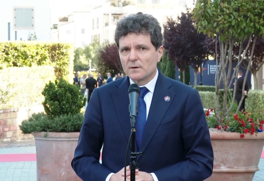 nicusor dan amenintarea reprezentata de dronele marine este un subiect nou nu stim inca exact ce vulnerabilitati avem la marea neagra video 6a22fc0a3c99d