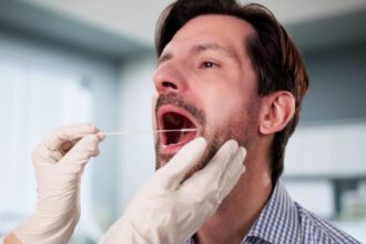 nu au fumat niciodata dar au facut cancer oral semnalele de alarma pe care tinerii le ignora 6a1da8085cfac