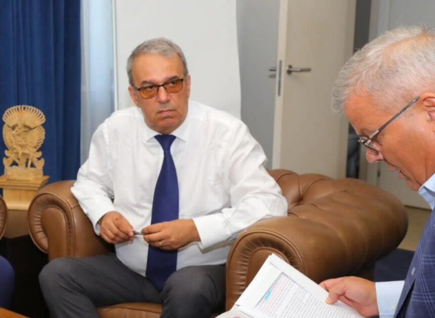 primarul chitac cere securizarea zonei maritime si crearea unui sistem de avertizare timpurie pentru detectarea si neutralizarea dronelor e bine sa invatam din chestiunile astea 6a22e014dd7c7